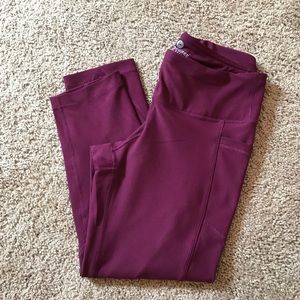 90 Degree crop legging